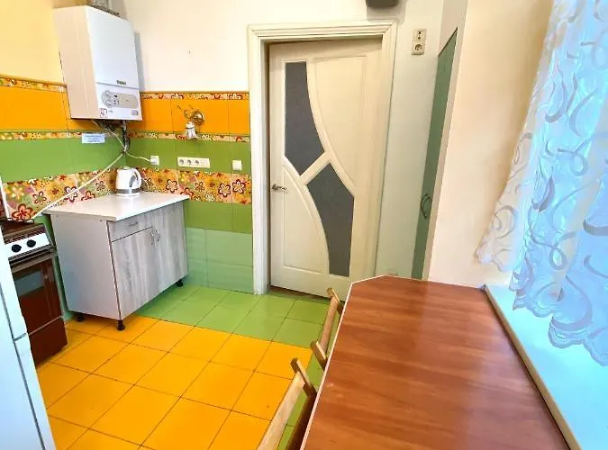 Apartamento біля залізничного вокзалу вулиця залізнична 10 до 5 гостей