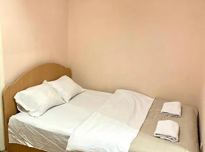 Apartamento біля залізничного вокзалу вулиця залізнична 10 до 5 гостей *